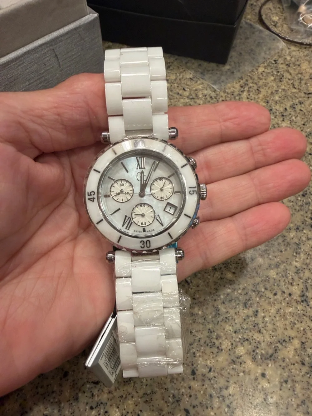 GUESS White Ceramic Chronograph Watch with Mother-of-Pearl Dial